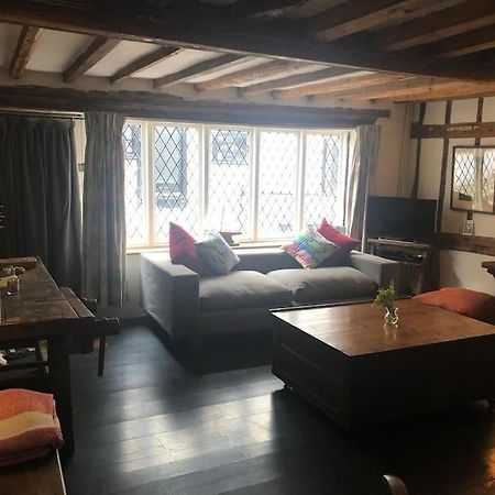 Hastings Old Town. Cottage - By The Sea Exteriör bild