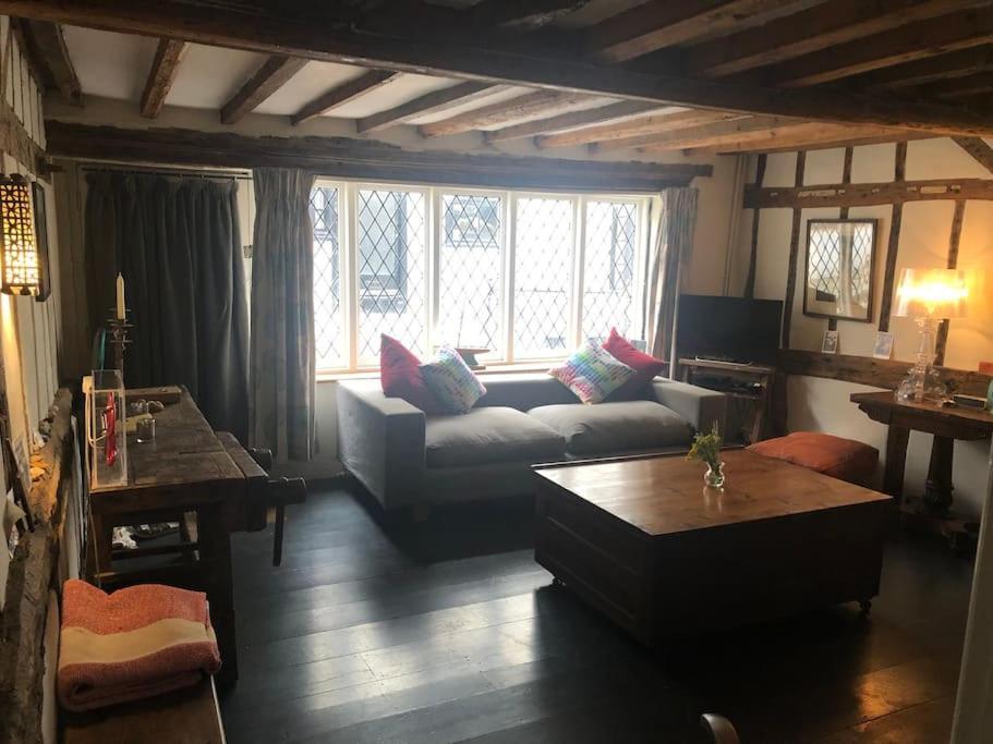 Hastings Old Town. Cottage - By The Sea Exteriör bild